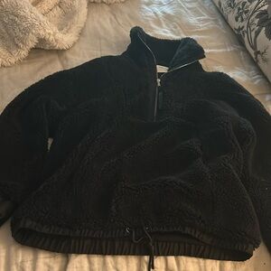 Varley Pullover - excellent shape